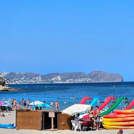 شقة Oceana Beachfront - Sea Views, Pool & كاليبي