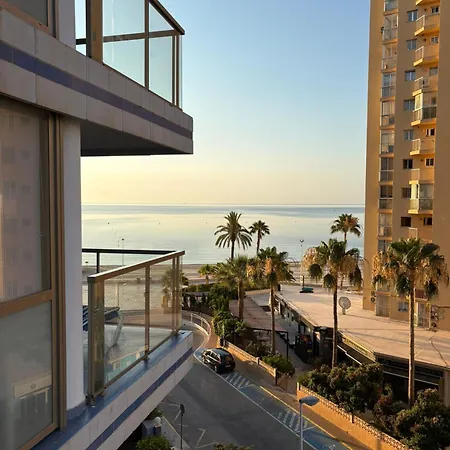 شقة Oceana Beachfront - Sea Views, Pool & *
